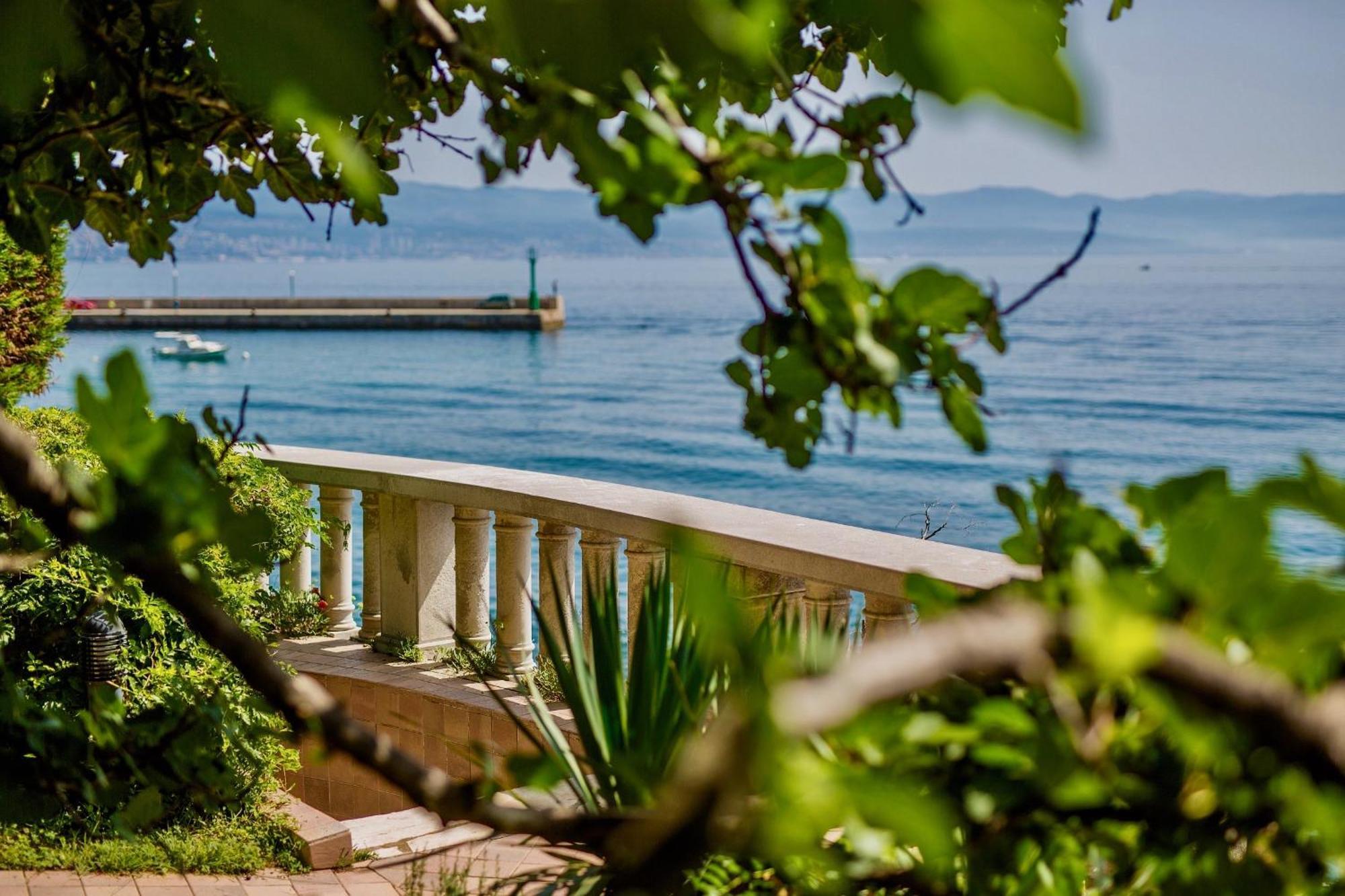 Villa Baronessa Lovran Ngoại thất bức ảnh