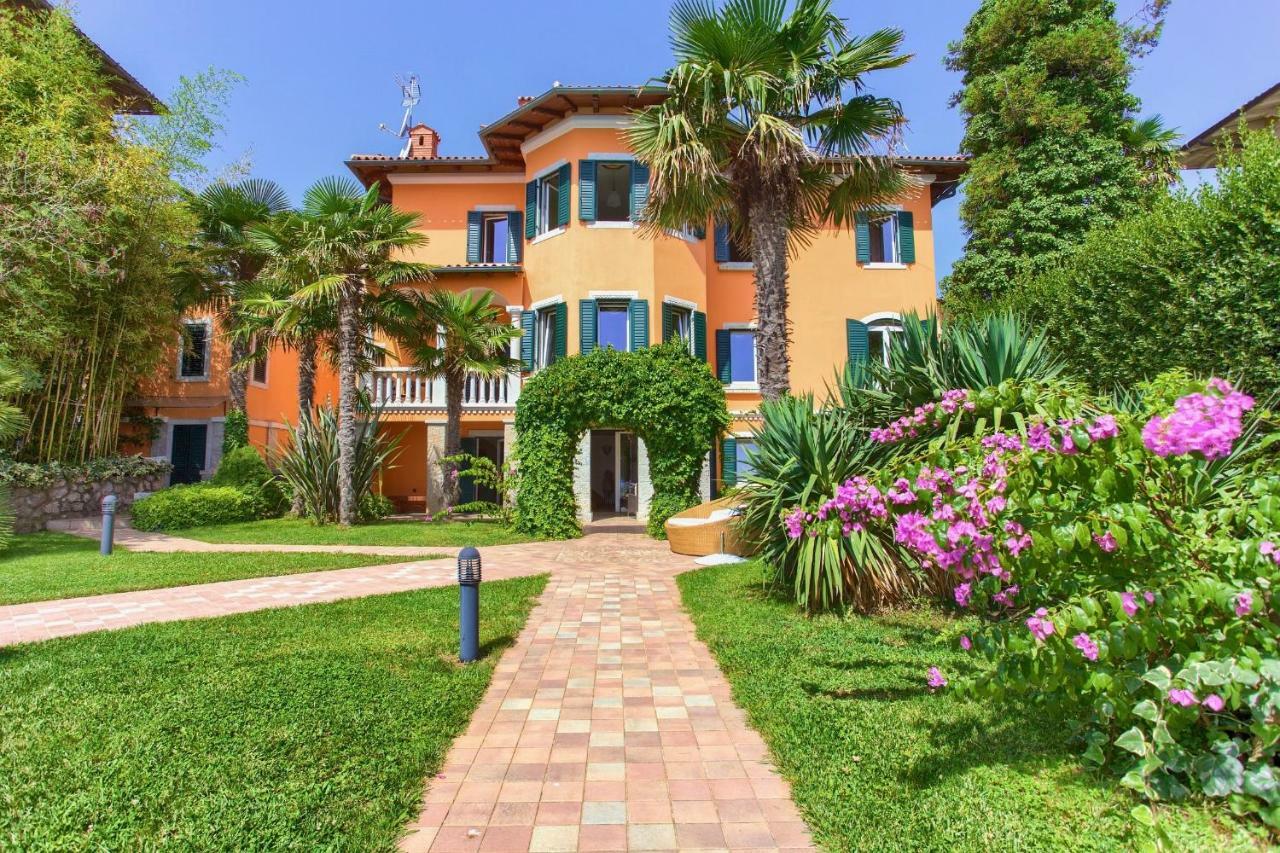 Villa Baronessa Lovran Ngoại thất bức ảnh
